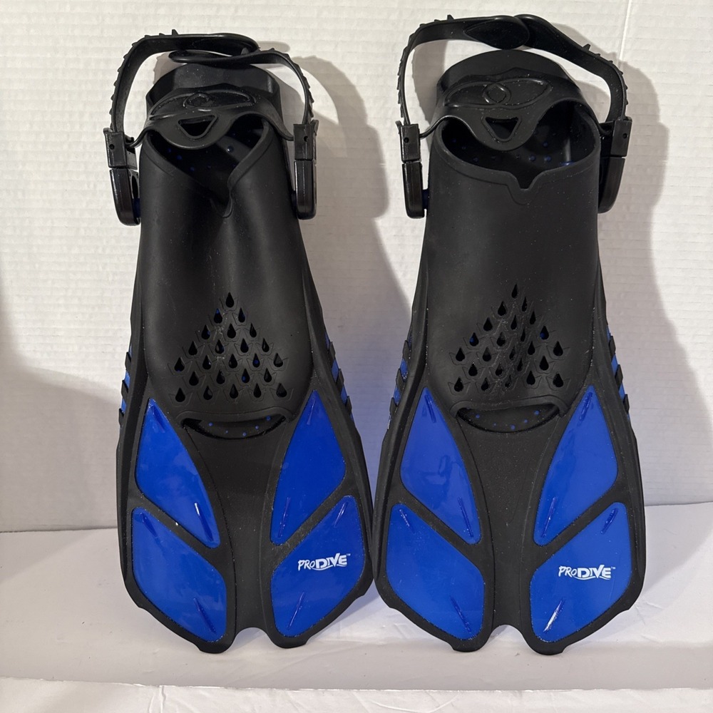 ProDive Swim Fins Scuba Diving S/M-Men 4.5-8.5/Women 5.5-9.5-Short Blade Flipper